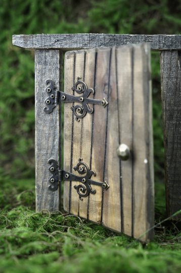 One (1) ~ 2-3/8" Medieval Fairy Decorative Bronze Finish Strap Hinges