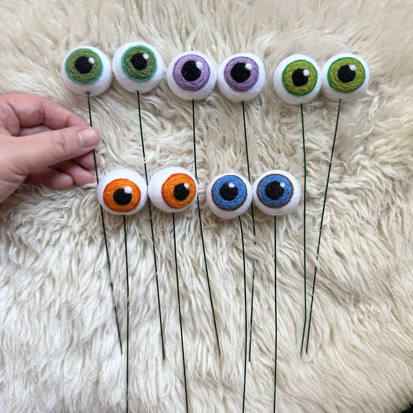 Plant Eyeballs - 100% Wool